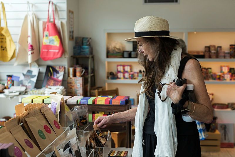 QAGOMA Store - QAGOMA Shop View