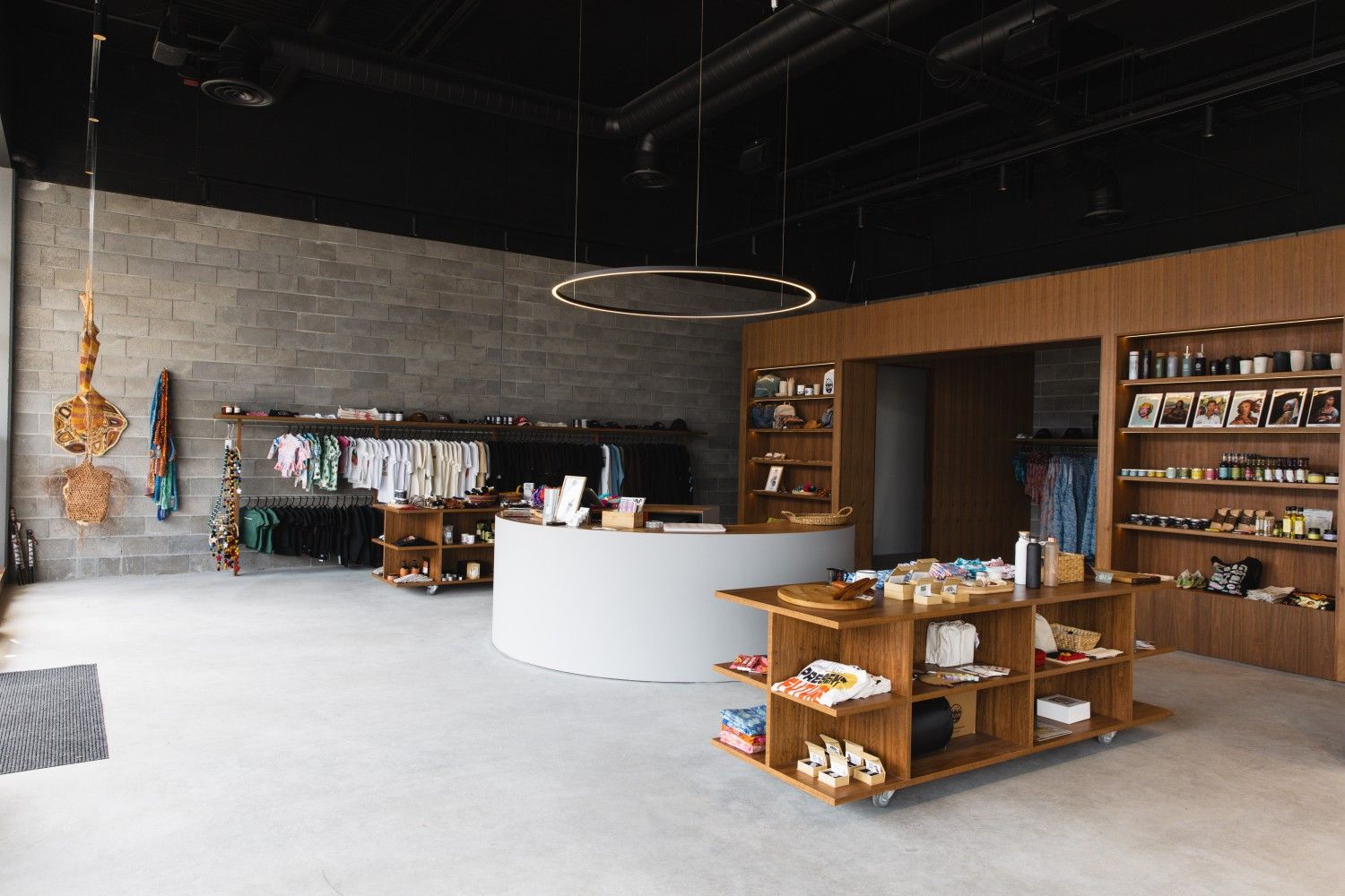 Murran - Artwork:Murran Retail Store Murran - Murran Retail Store