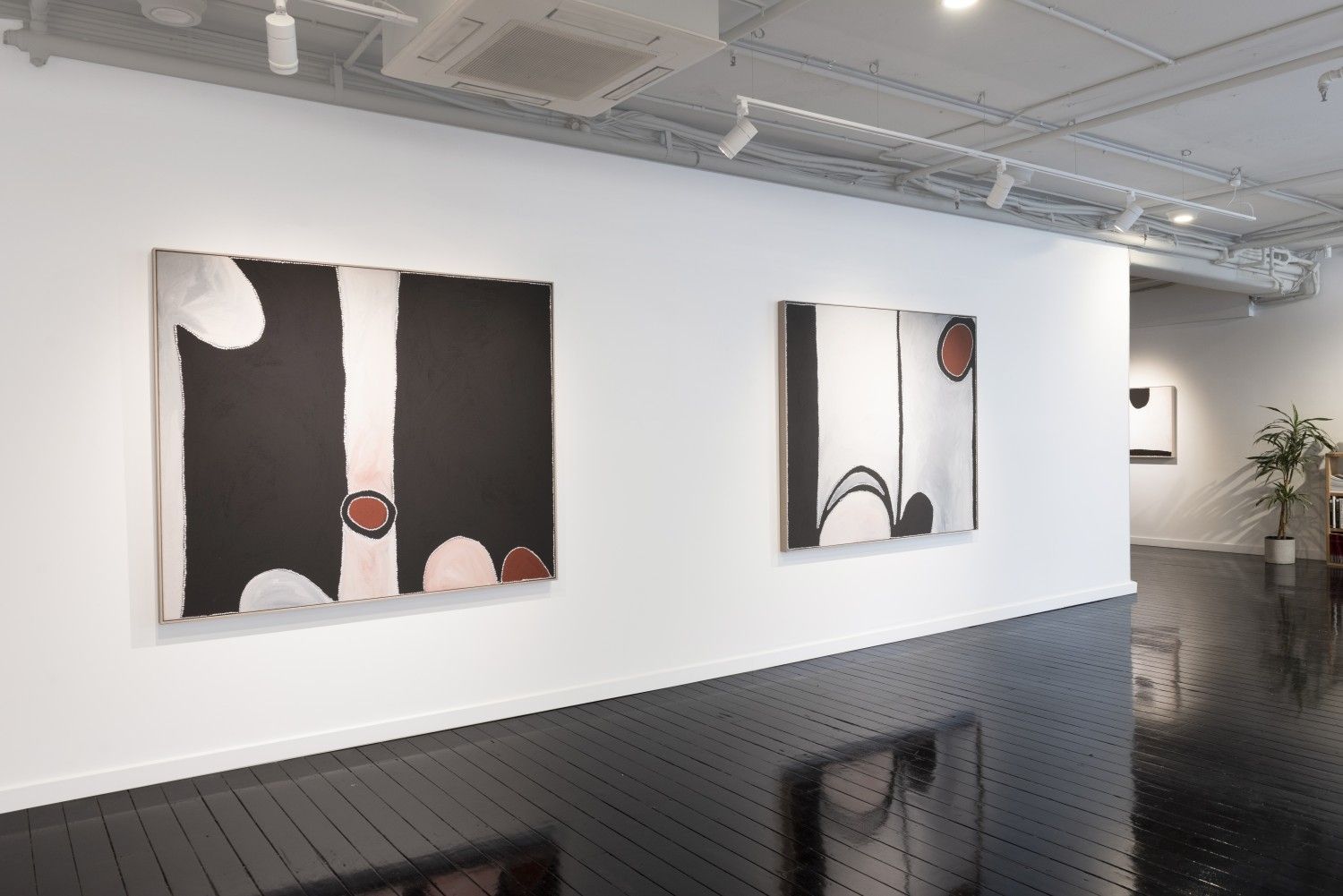 D'Lan Contemporary - Artwork:Jack Flood and Dingo Springs D'Lan Contemporary - Jack Flood and Dingo Springs