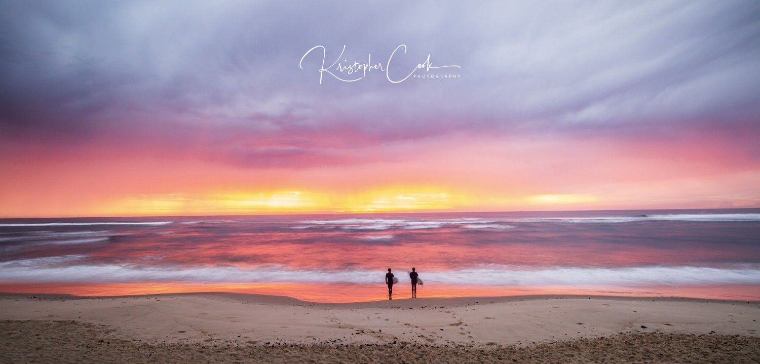 Kris Cook - Artwork:2 surfers Kris Cook - 2 surfers